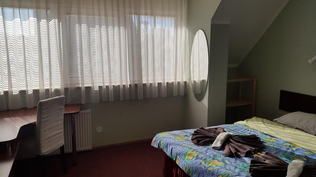 Terve Hostel Parnu Ngoại thất bức ảnh