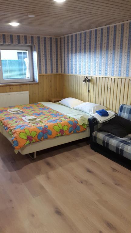 Terve Hostel Parnu Ngoại thất bức ảnh