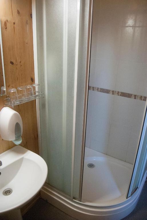 Terve Hostel Parnu Ngoại thất bức ảnh